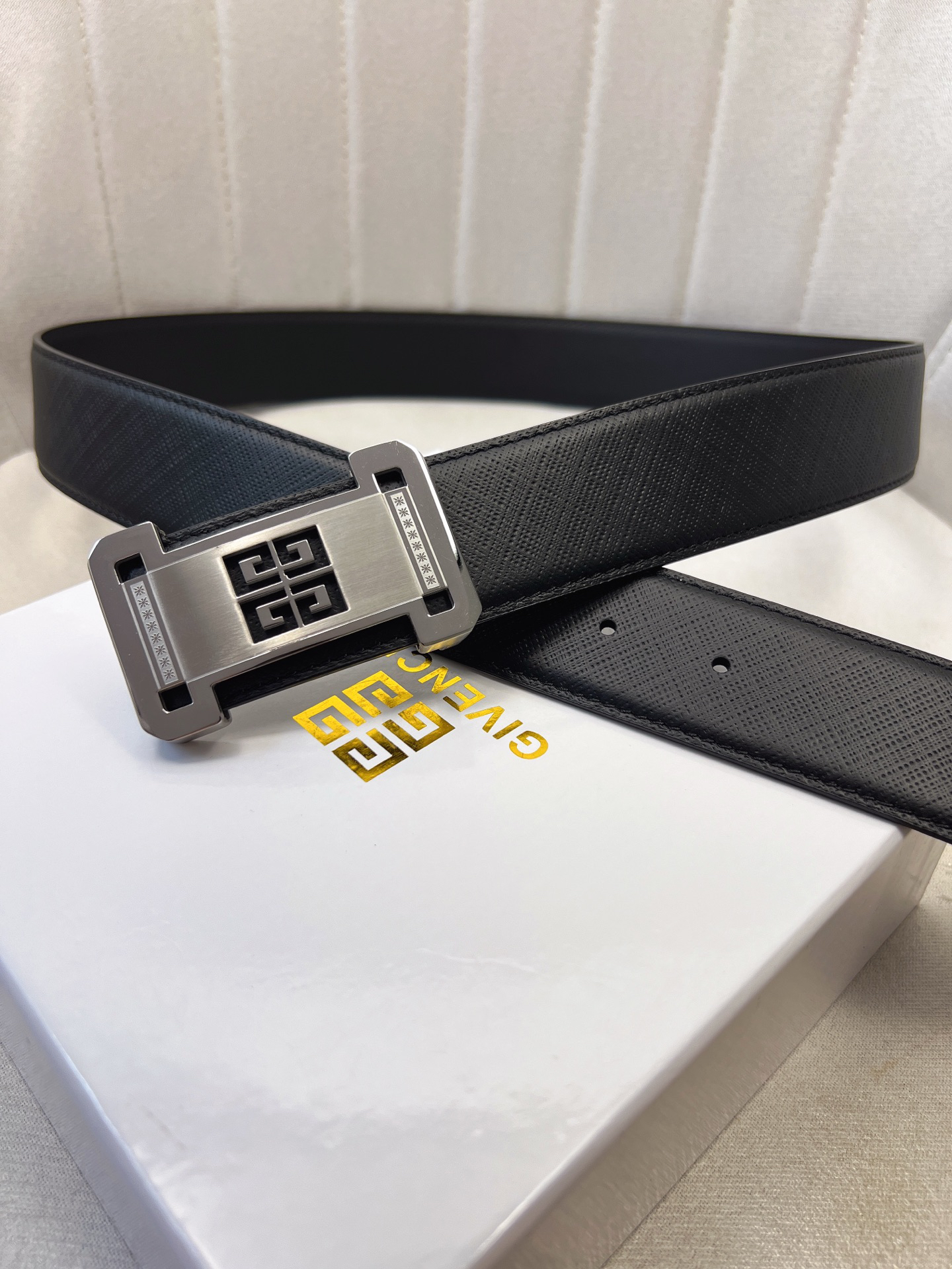 Givenchy belt-124