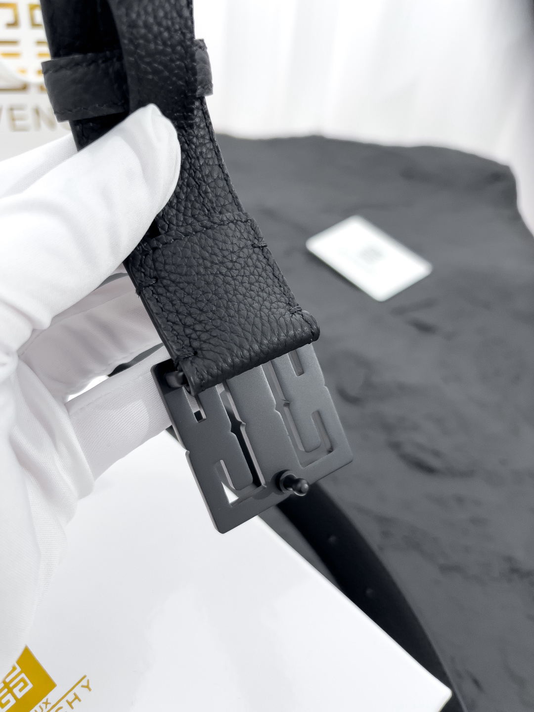 Givenchy belt-3