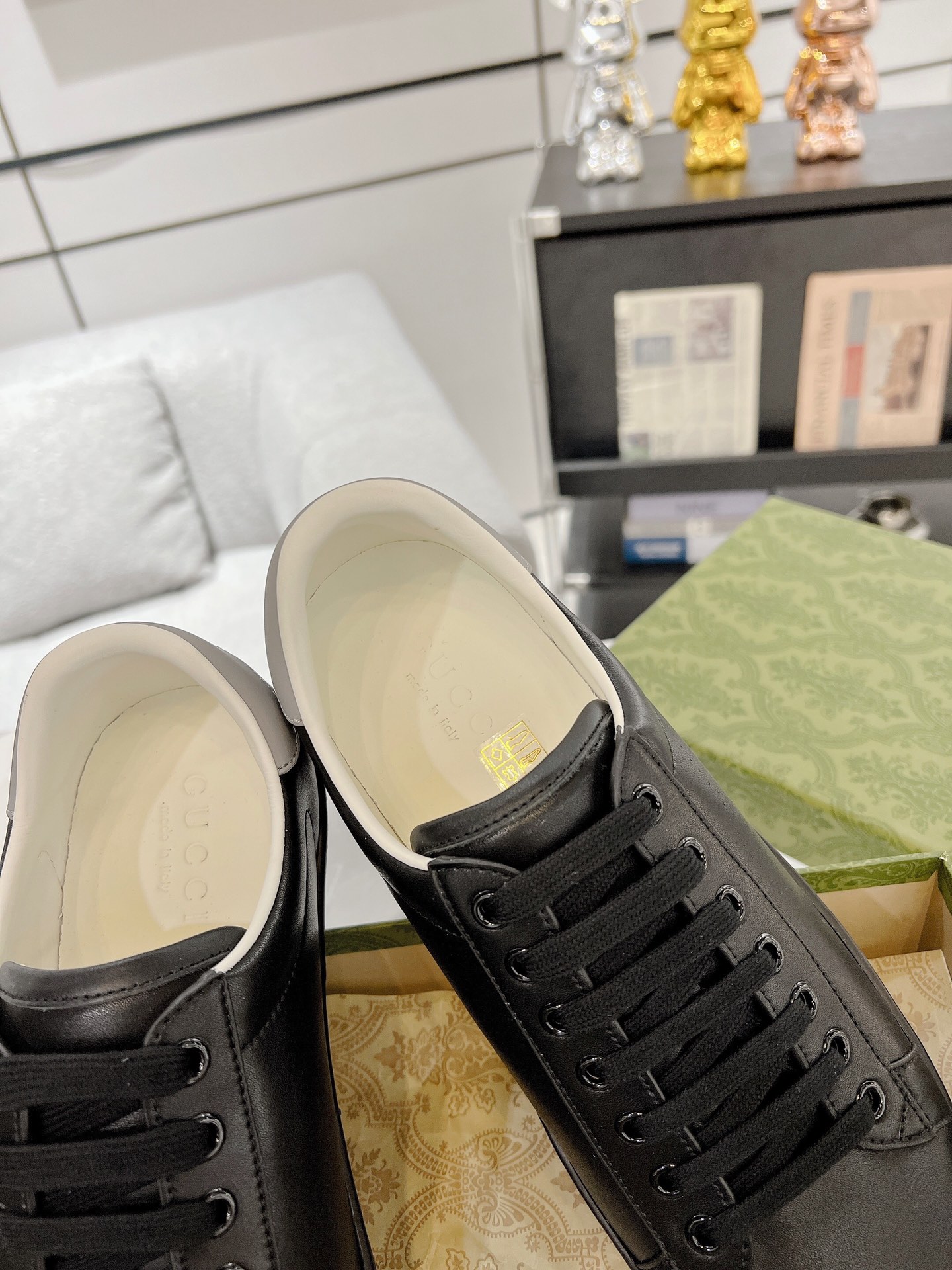 Gucci Sneakers-219