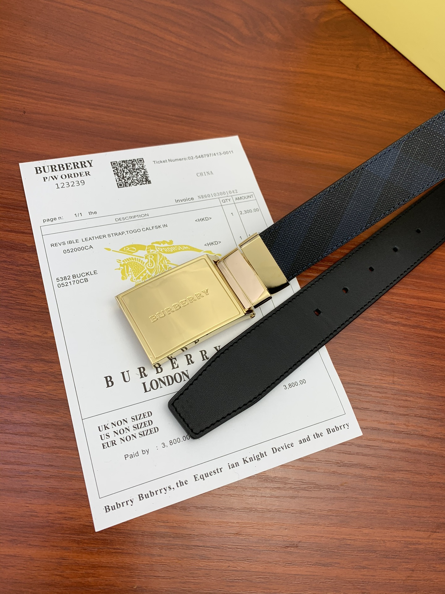 Burberry belt-109