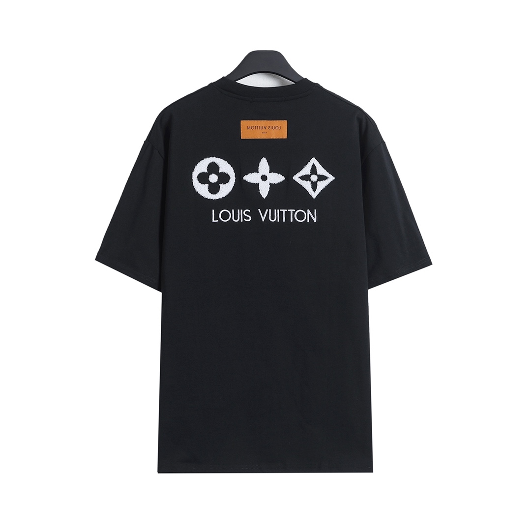 LV clothing-2
