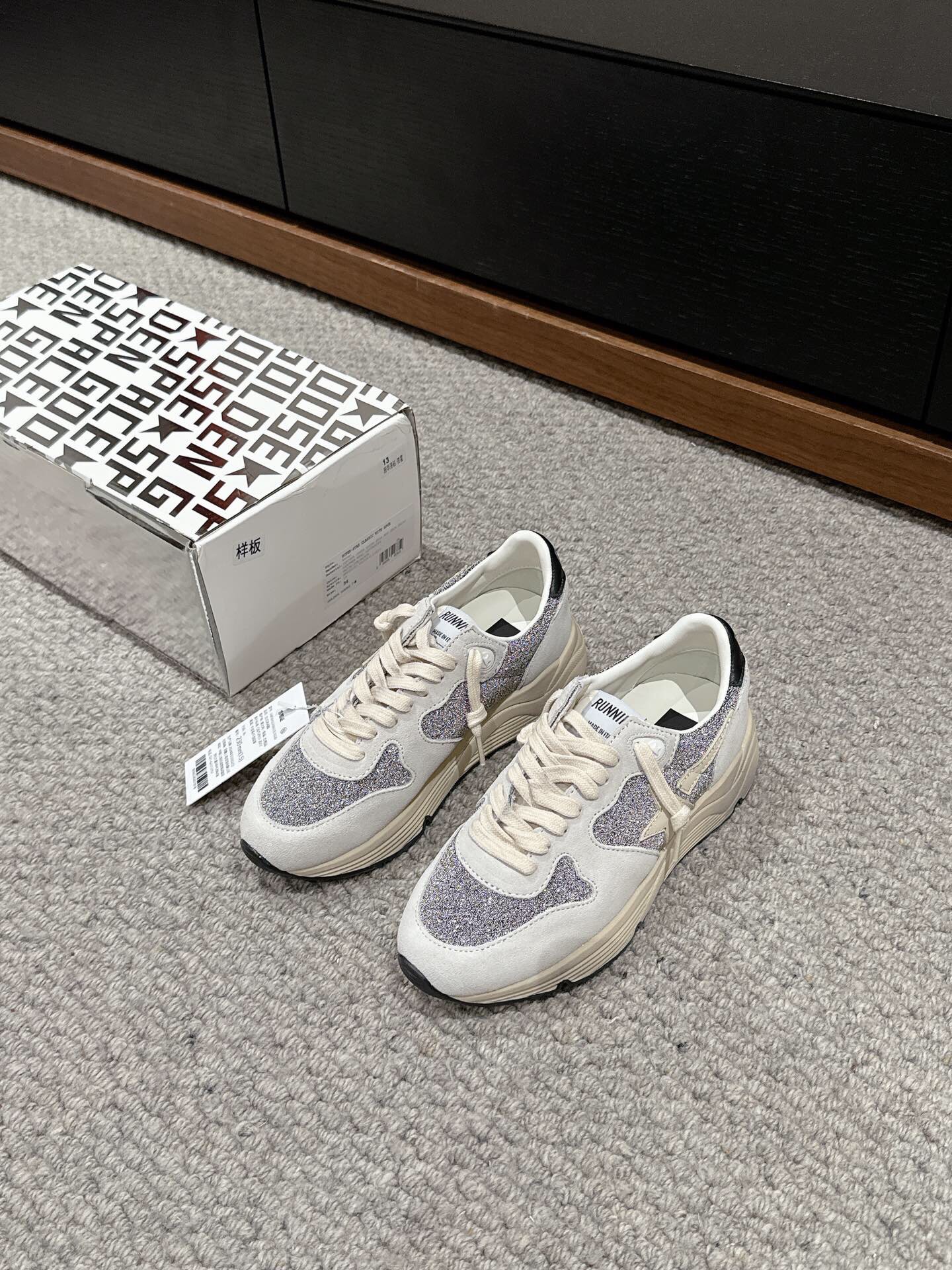 Golden Goose Sneakers-45