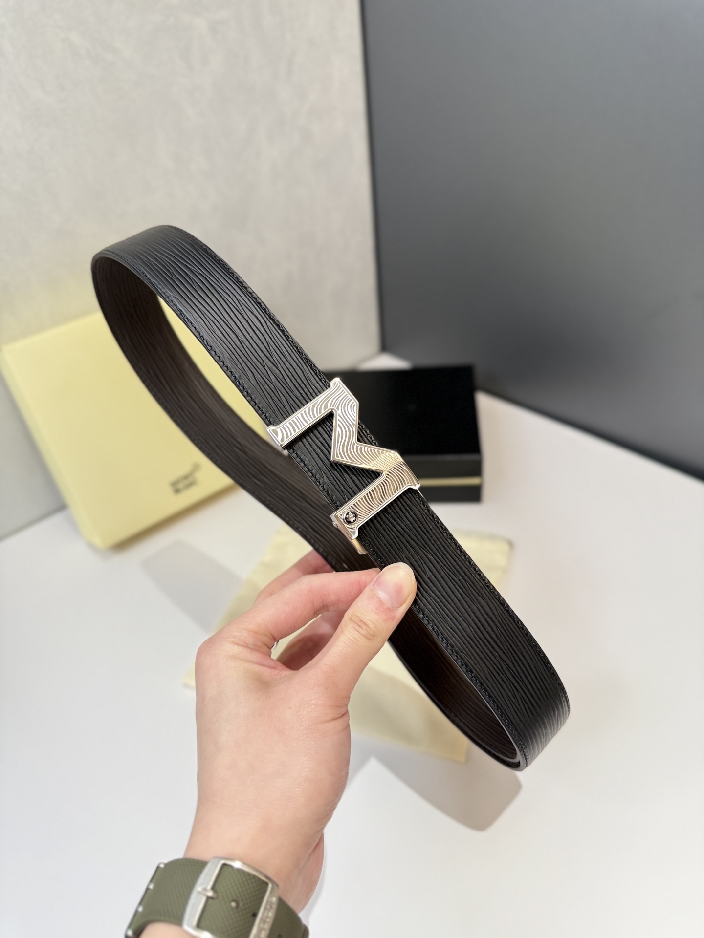 Montblanc belt-44