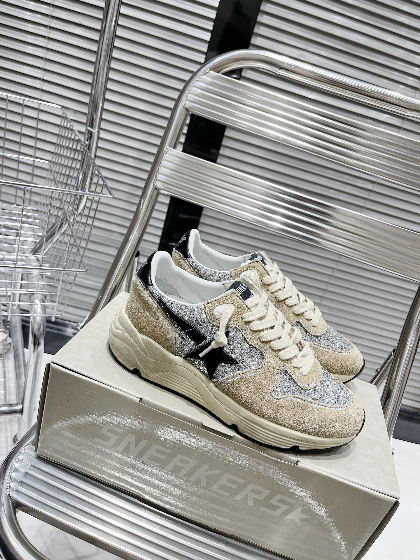Golden Goose Sneakers-41
