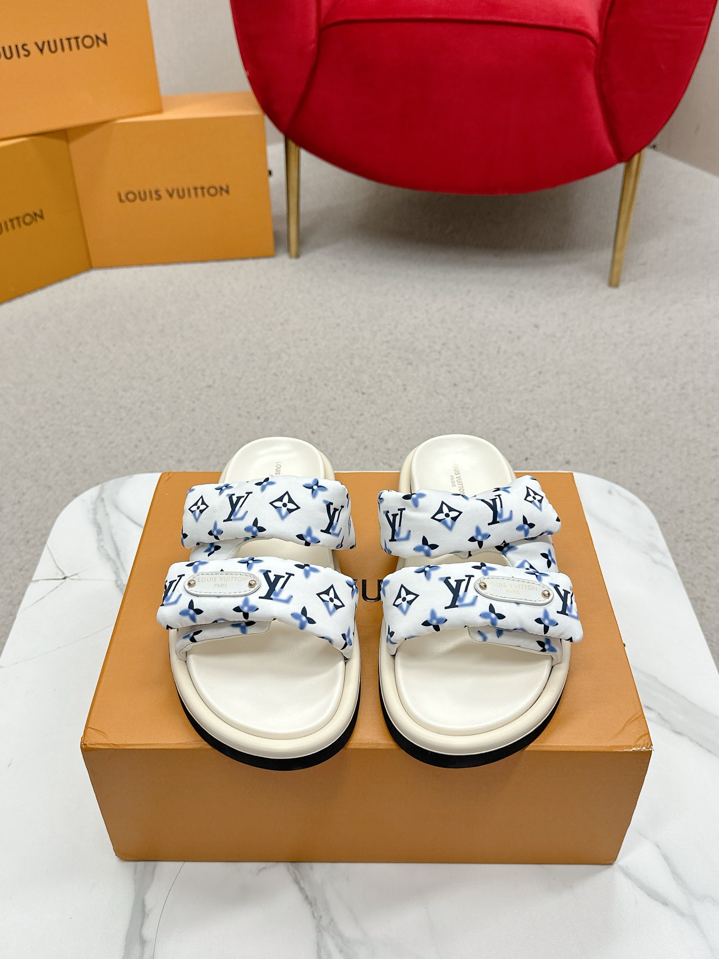 LV Summer footwear