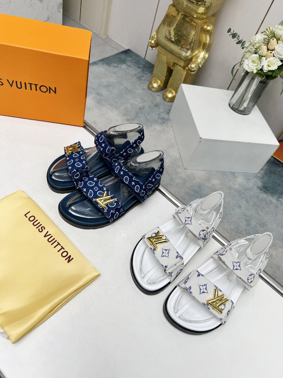 LV Summer footwear