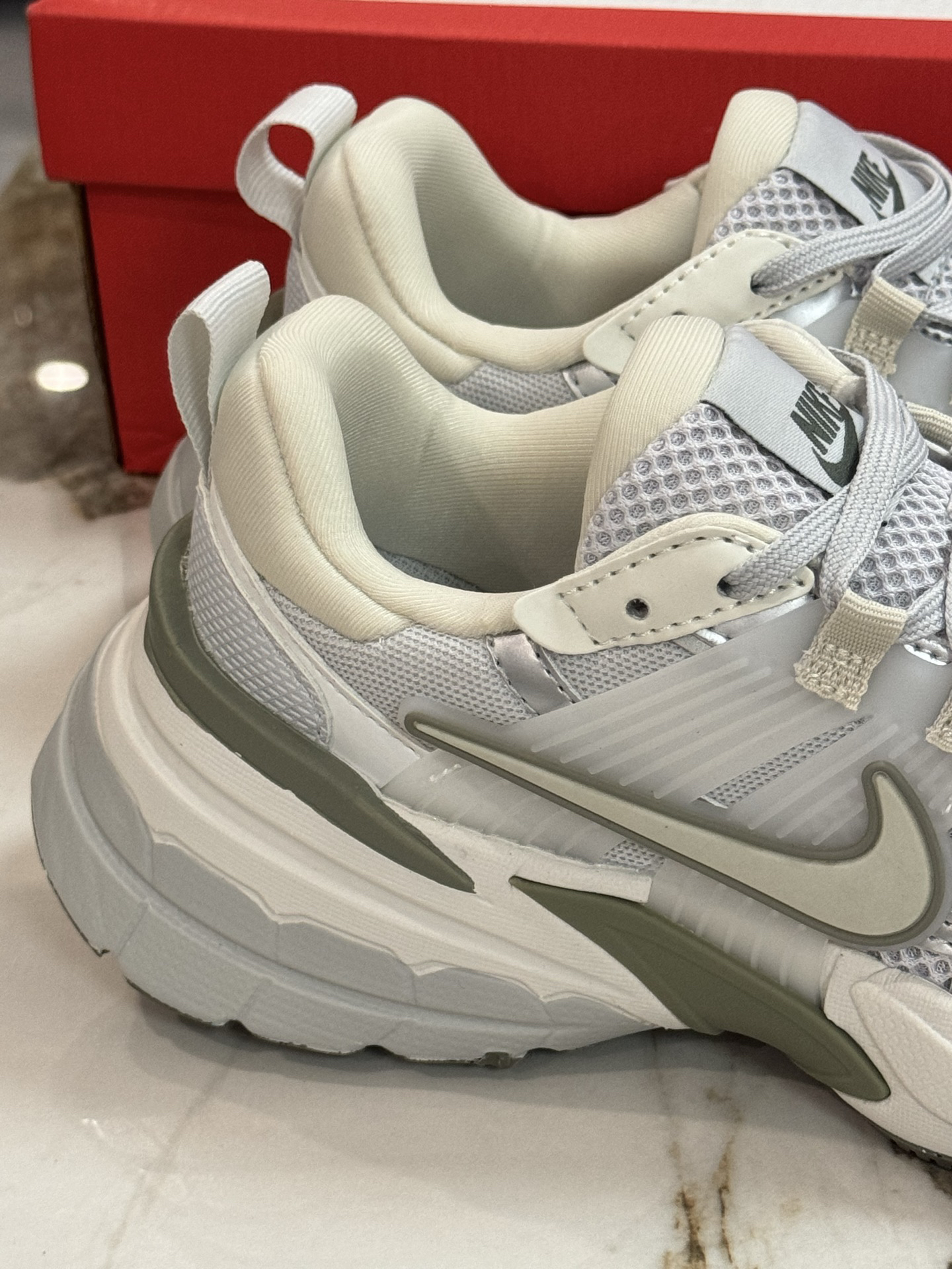 Nike Sneakers-243