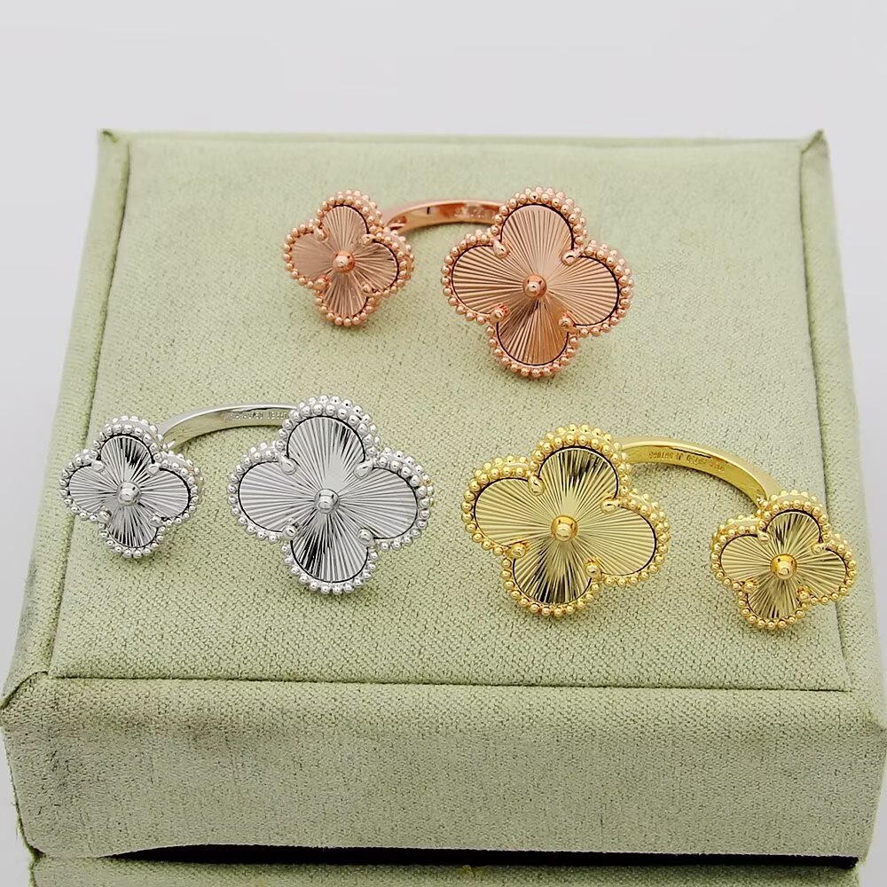 Van Cleef & Arpels ring-87