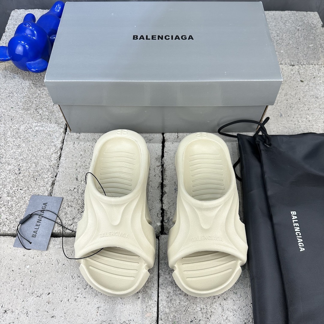 Balenciaga Summer footwear