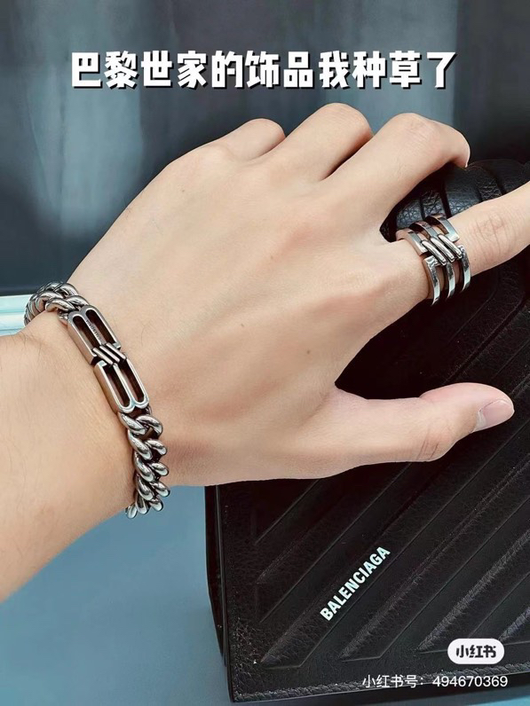 Balenciaga ring-37