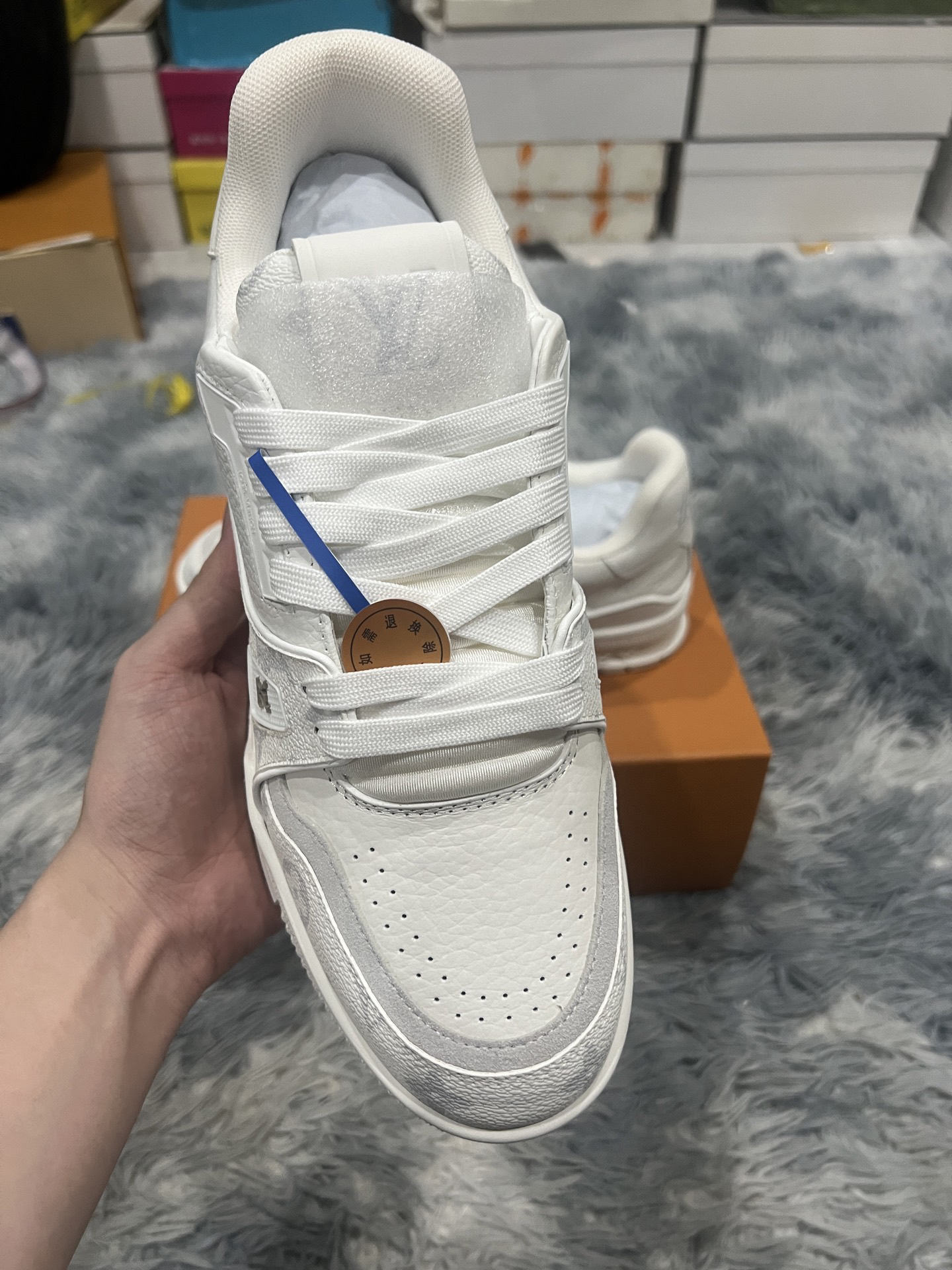 Lv Sneakers-80