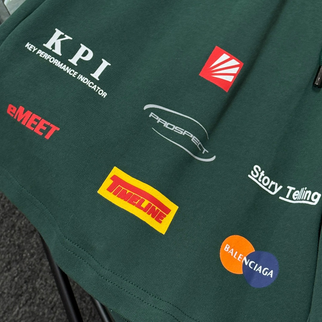 Balenciaga clothing-14