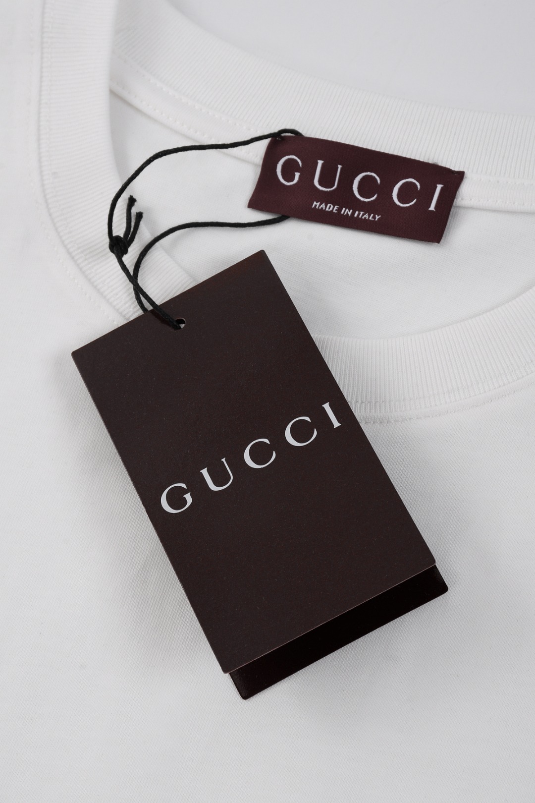 Gucci clothing-142