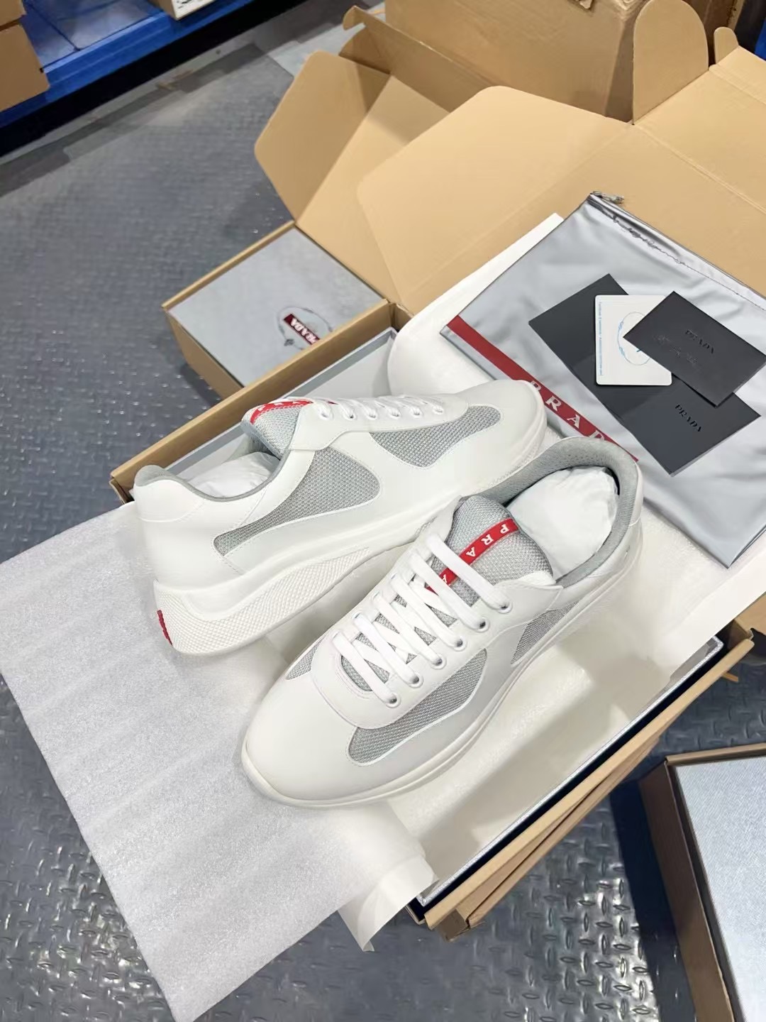 Prada Sneakers-190