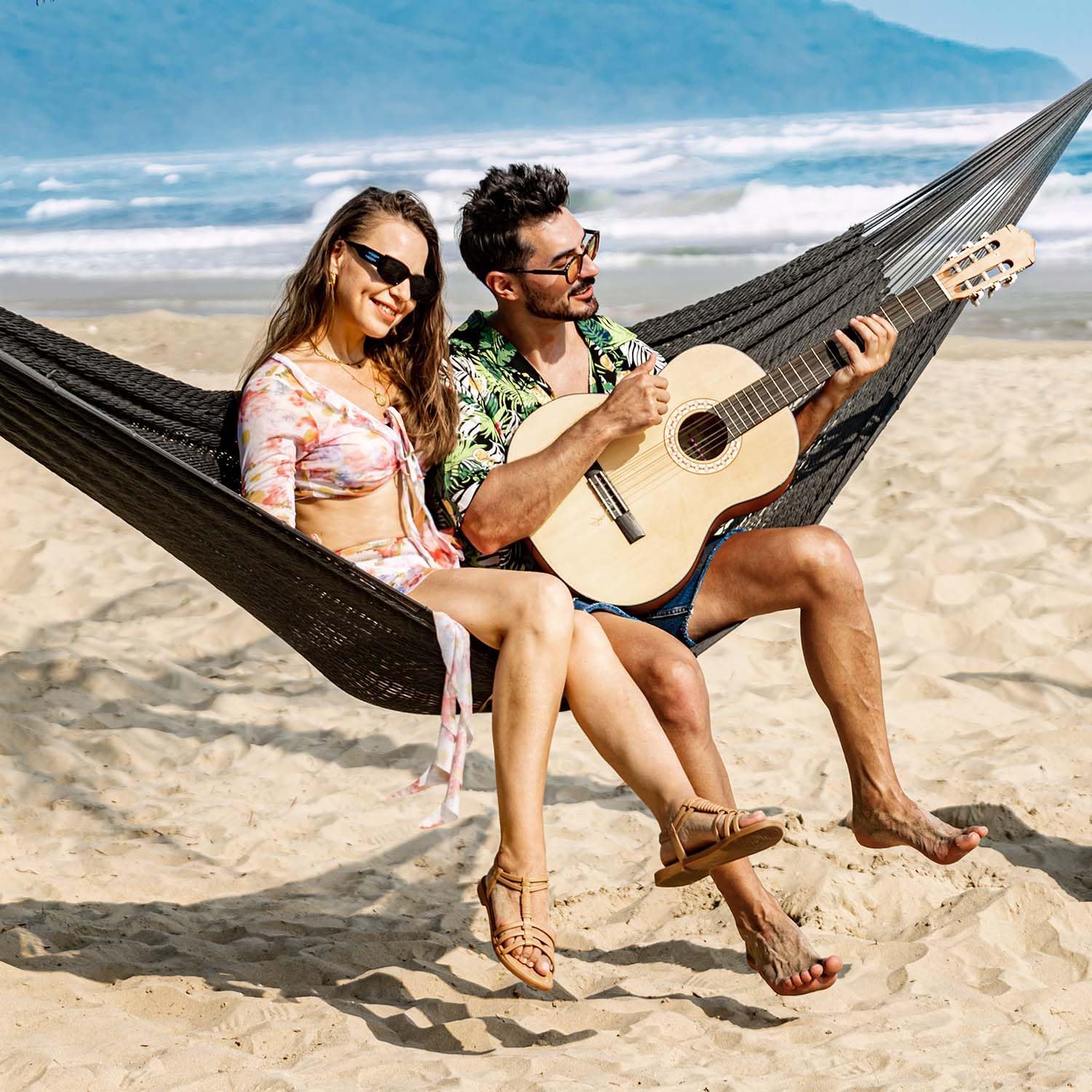 Lazy Daze Hammocks Handwoven Mayan Hammock, 10.5 FT Soft Rope Double Hammocks, Portable Outdoor Hammock with Carry Bag, 2 Straps & Carabiners for Patio Outside, 550 lbs Weight Capacity, Gray