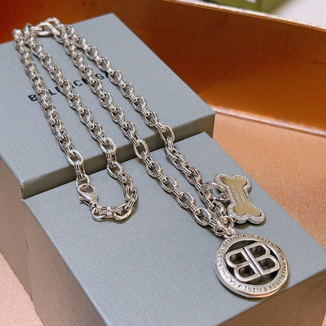 Balenciaga necklace-80