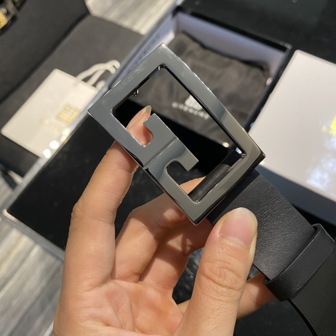Givenchy belt-107