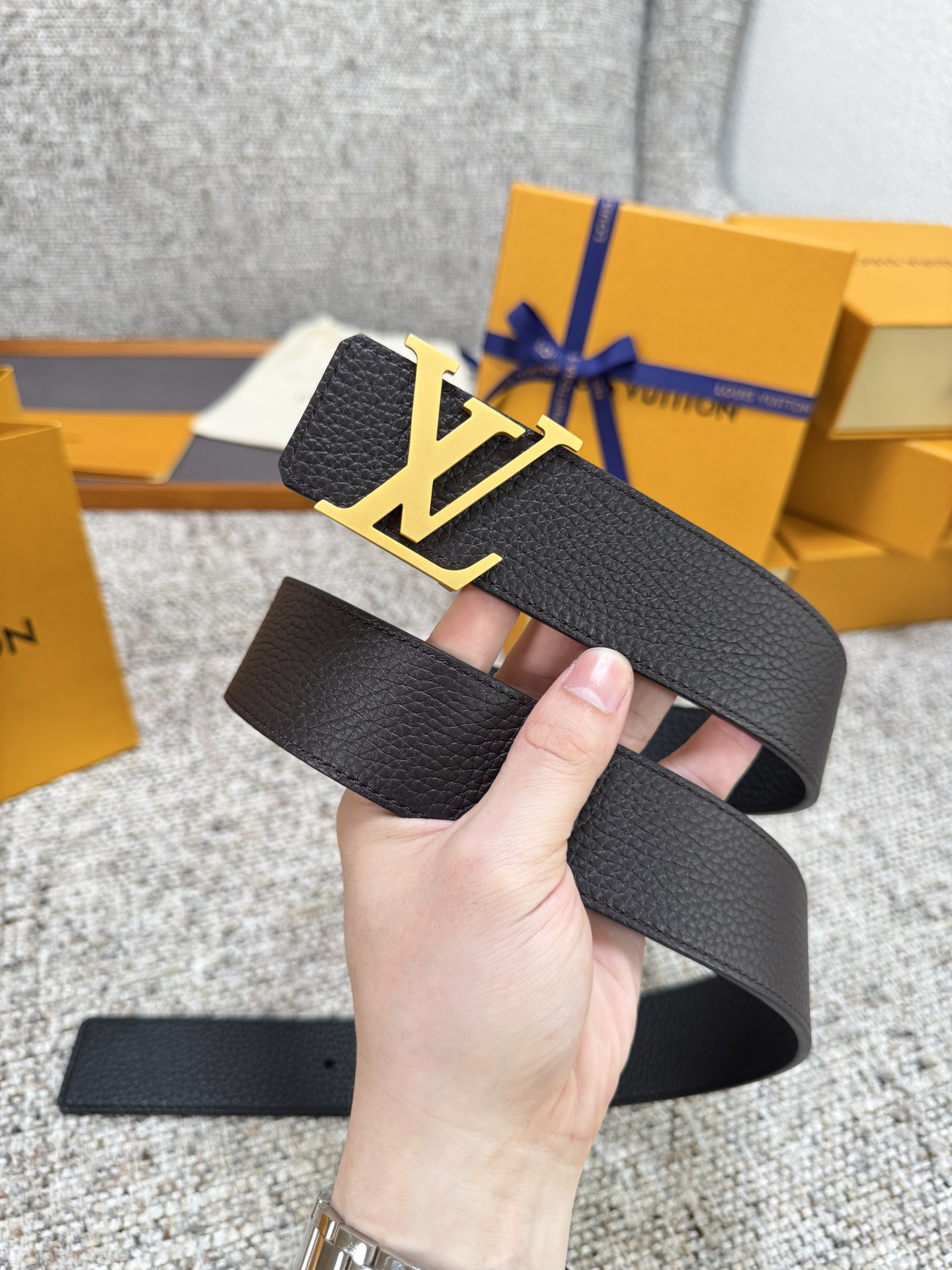 Lv belt-100