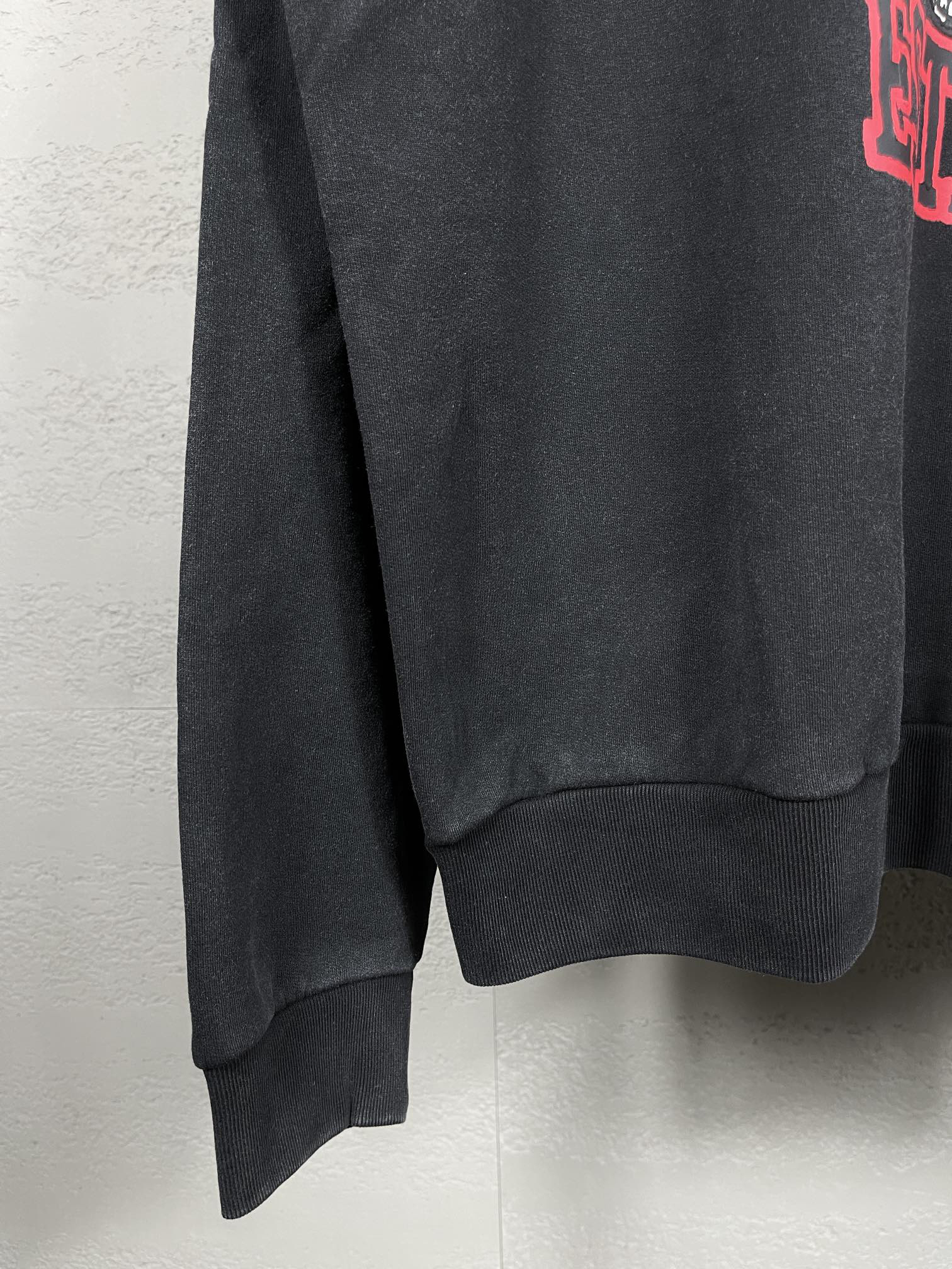 Balenciaga clothing-238