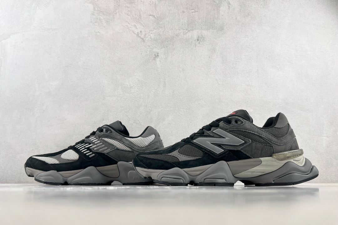 New Balance Sneakers-73