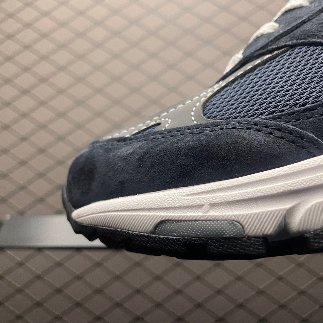 New Balance Sneakers-46