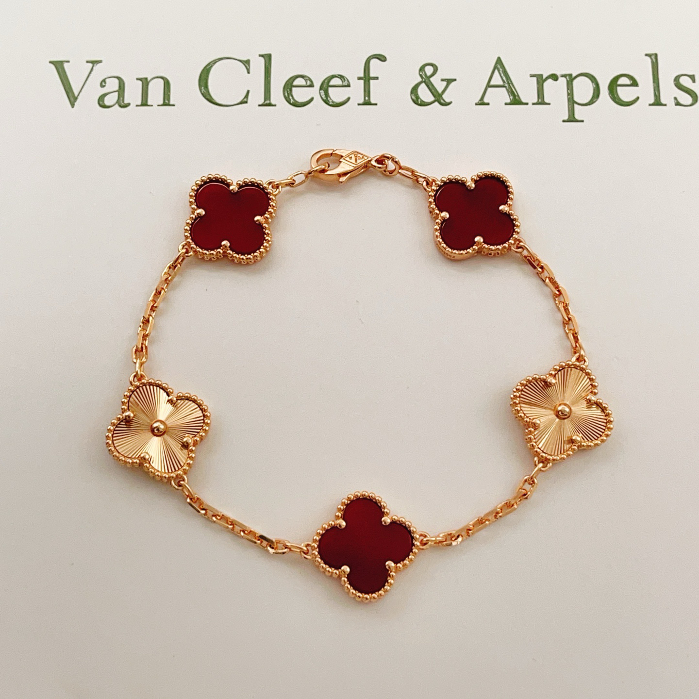 Van Cleef & Arpels Bracelet-25