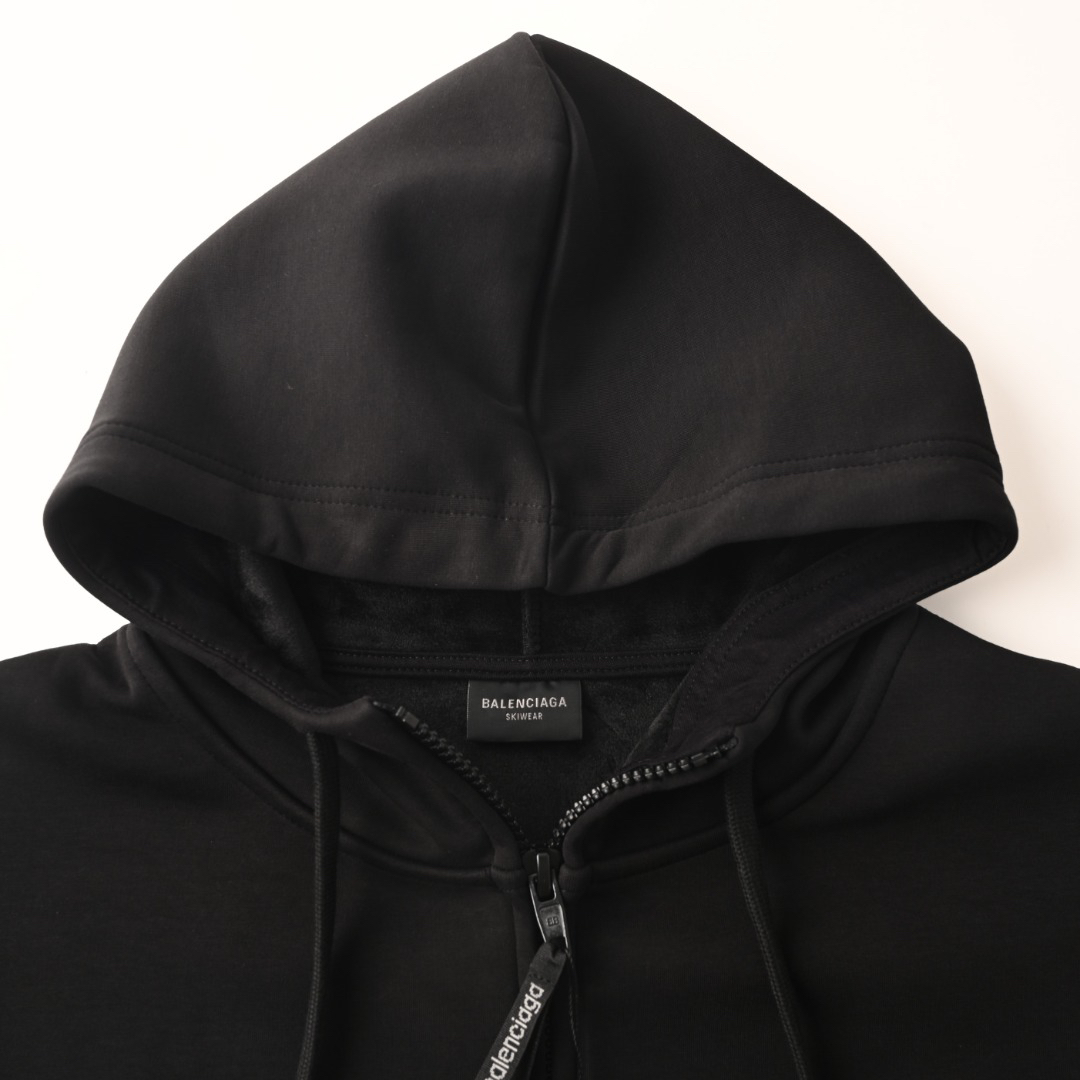 Balenciaga Clothing-366