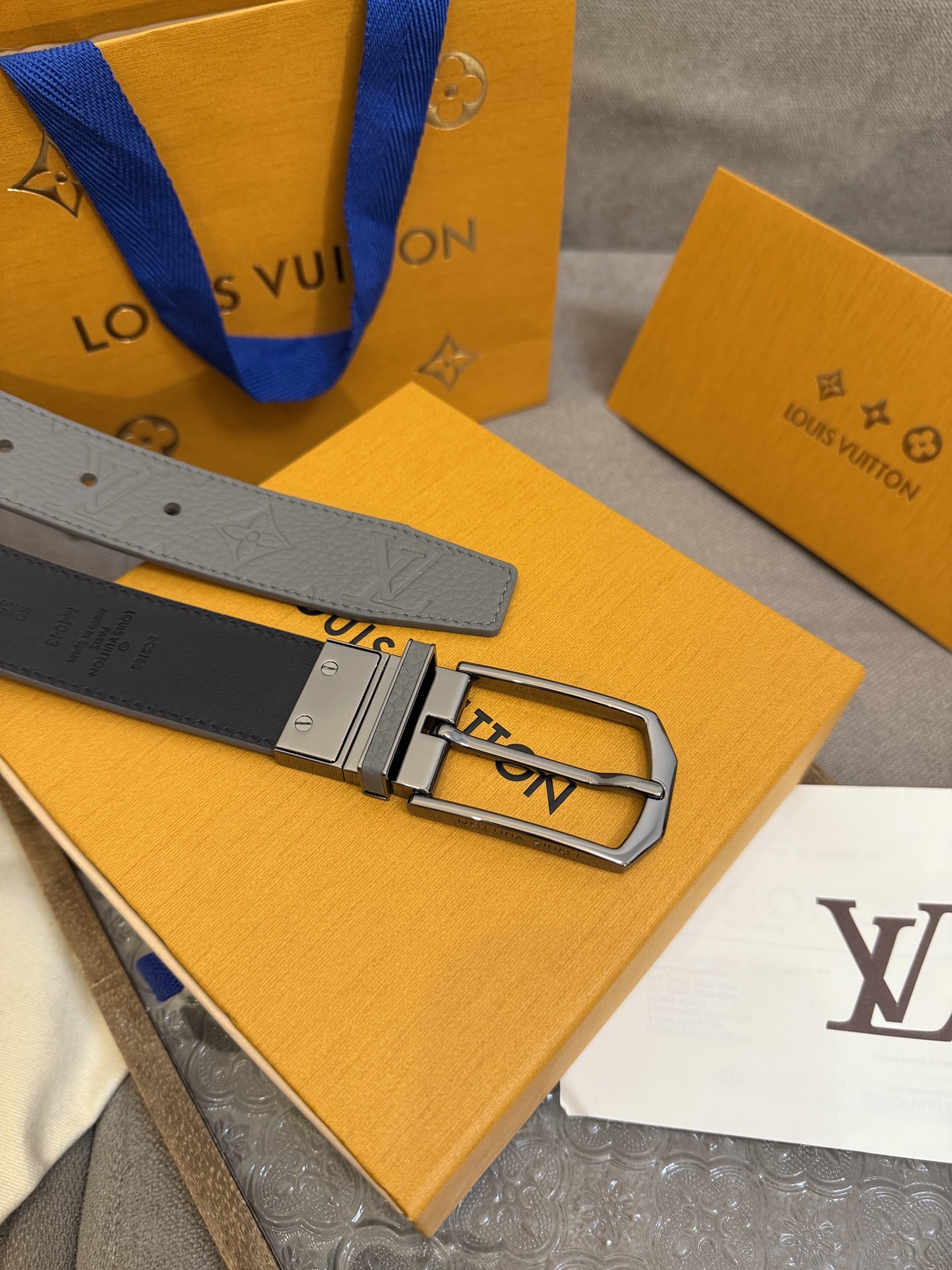 Lv belt-17