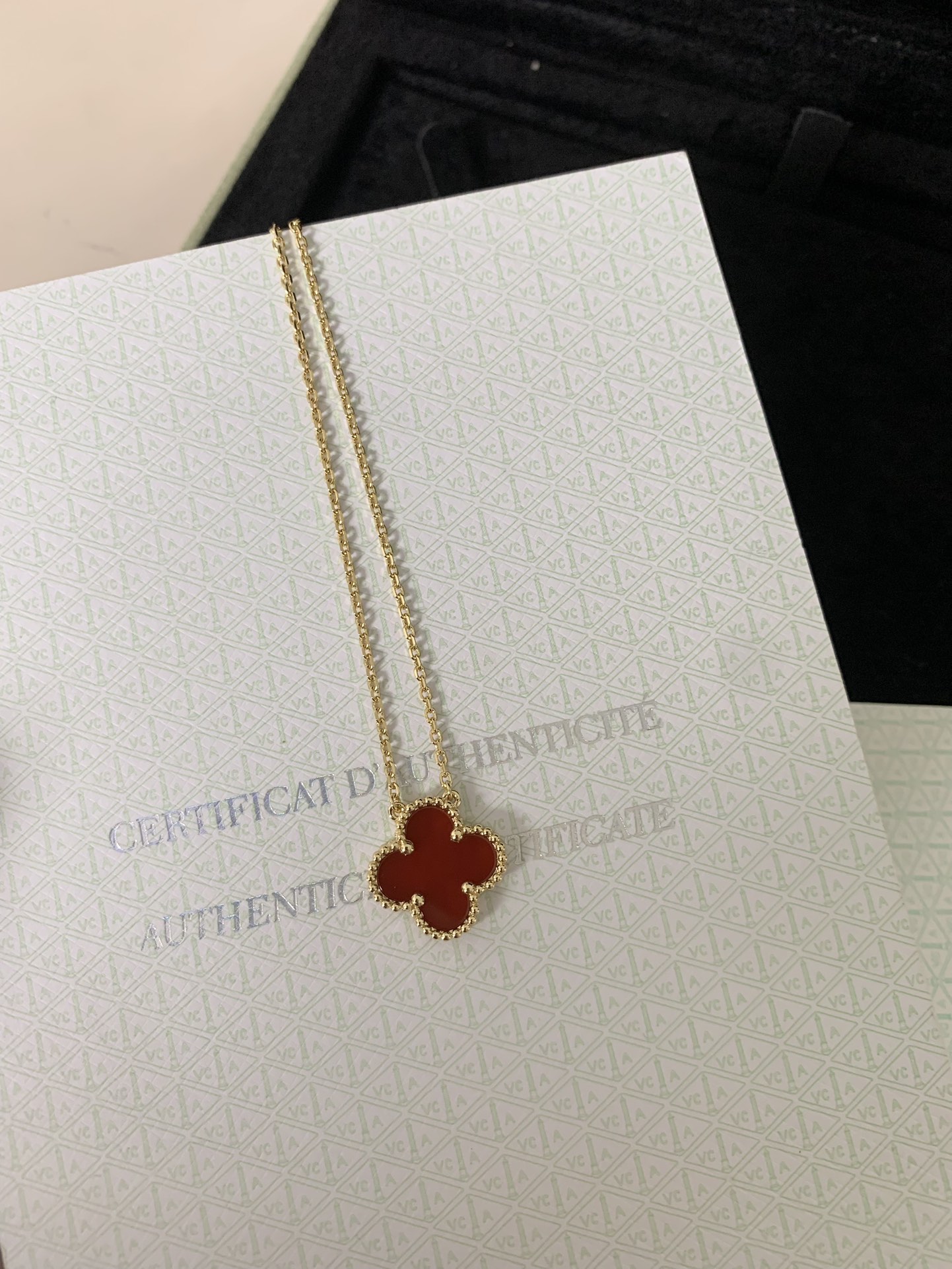 Van Cleef & Arpels necklace-102