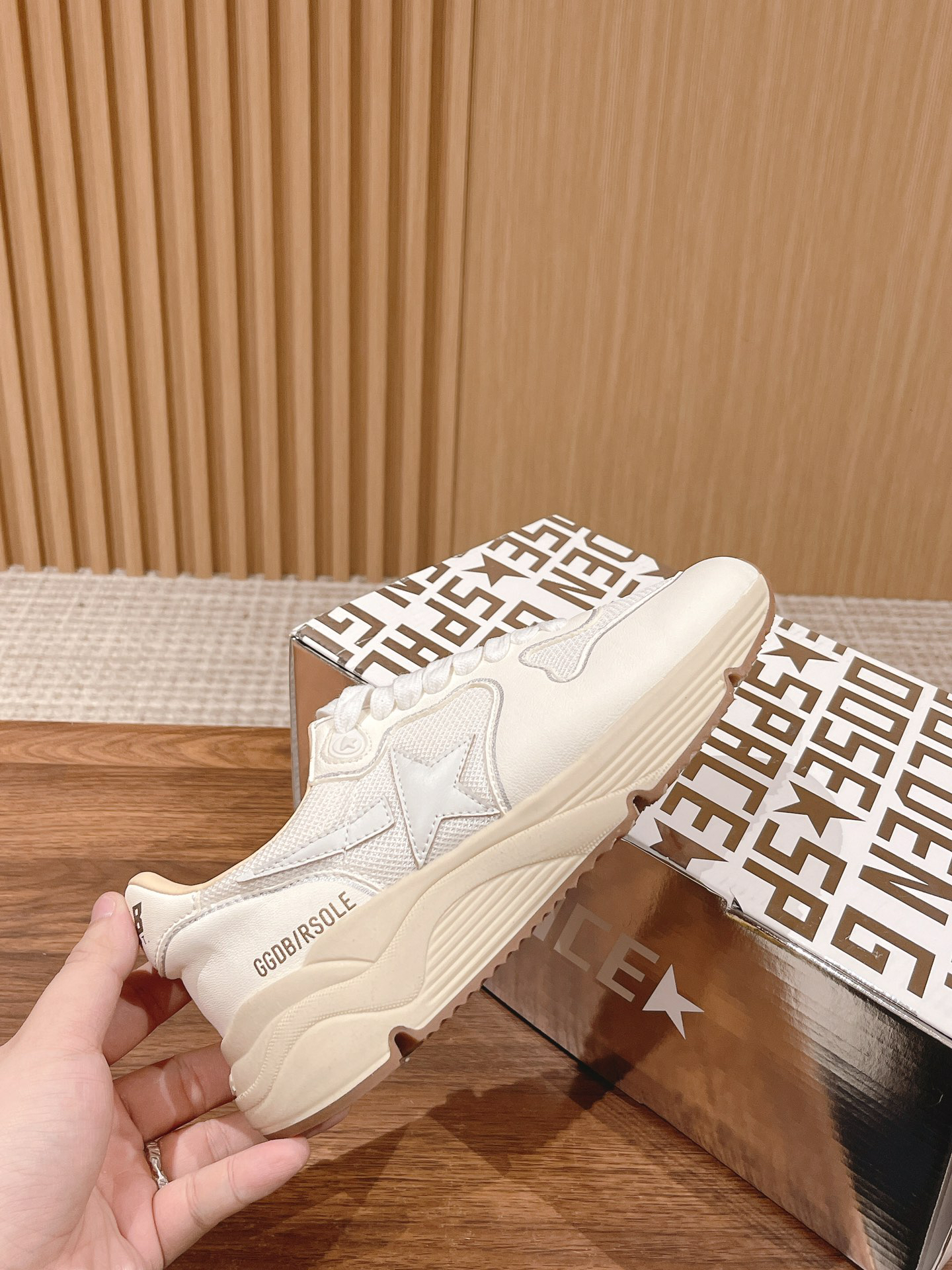 Golden Goose Sneakers-39