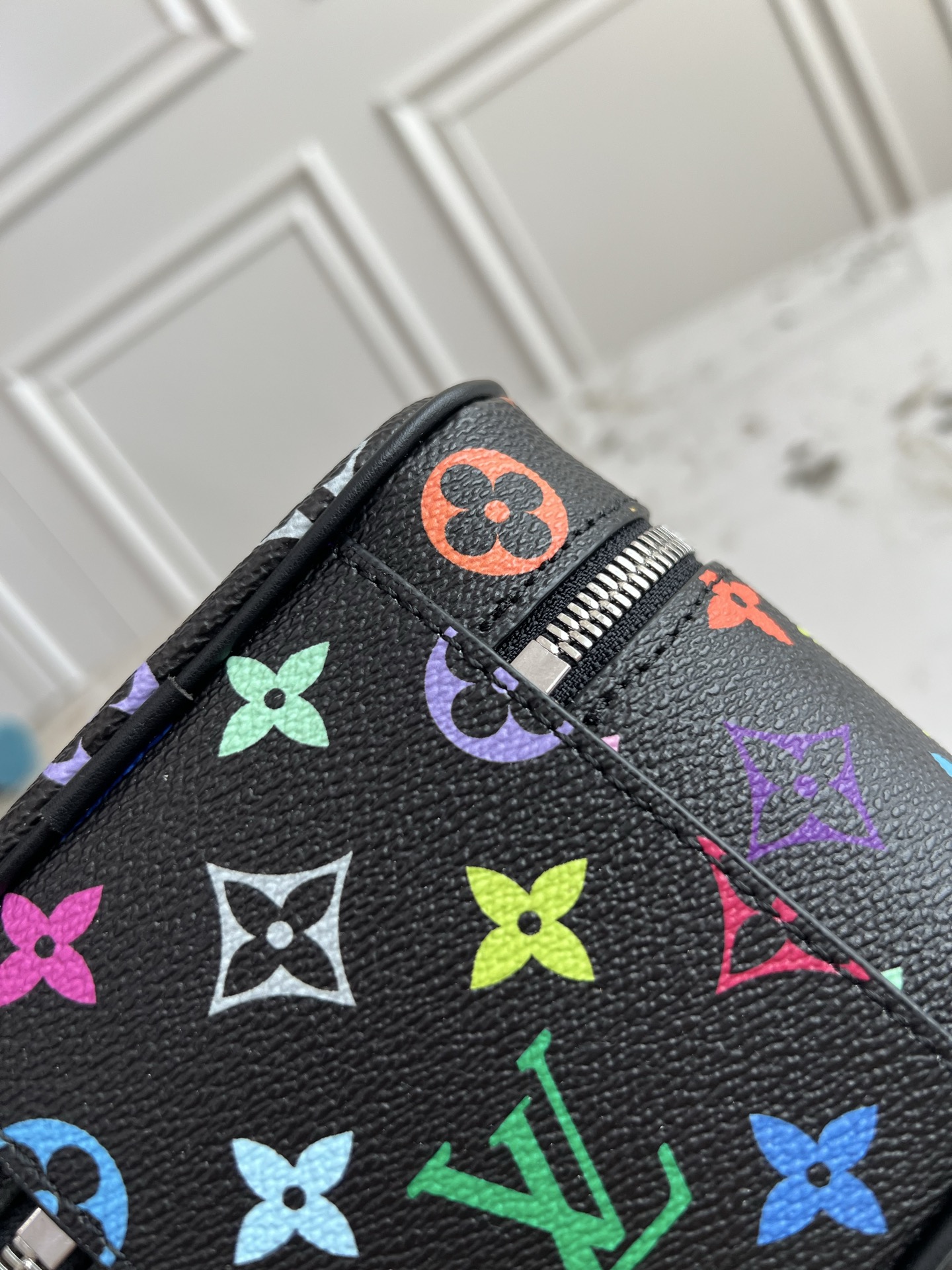 Louis Vuitton Hot New Product-98