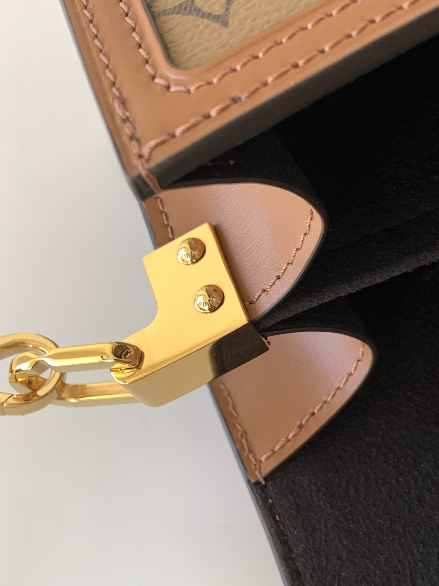 Louis Vuitton Hot New Product-159