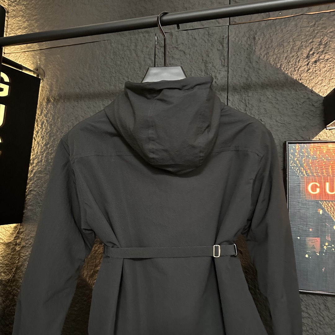 Prada Clothing-257