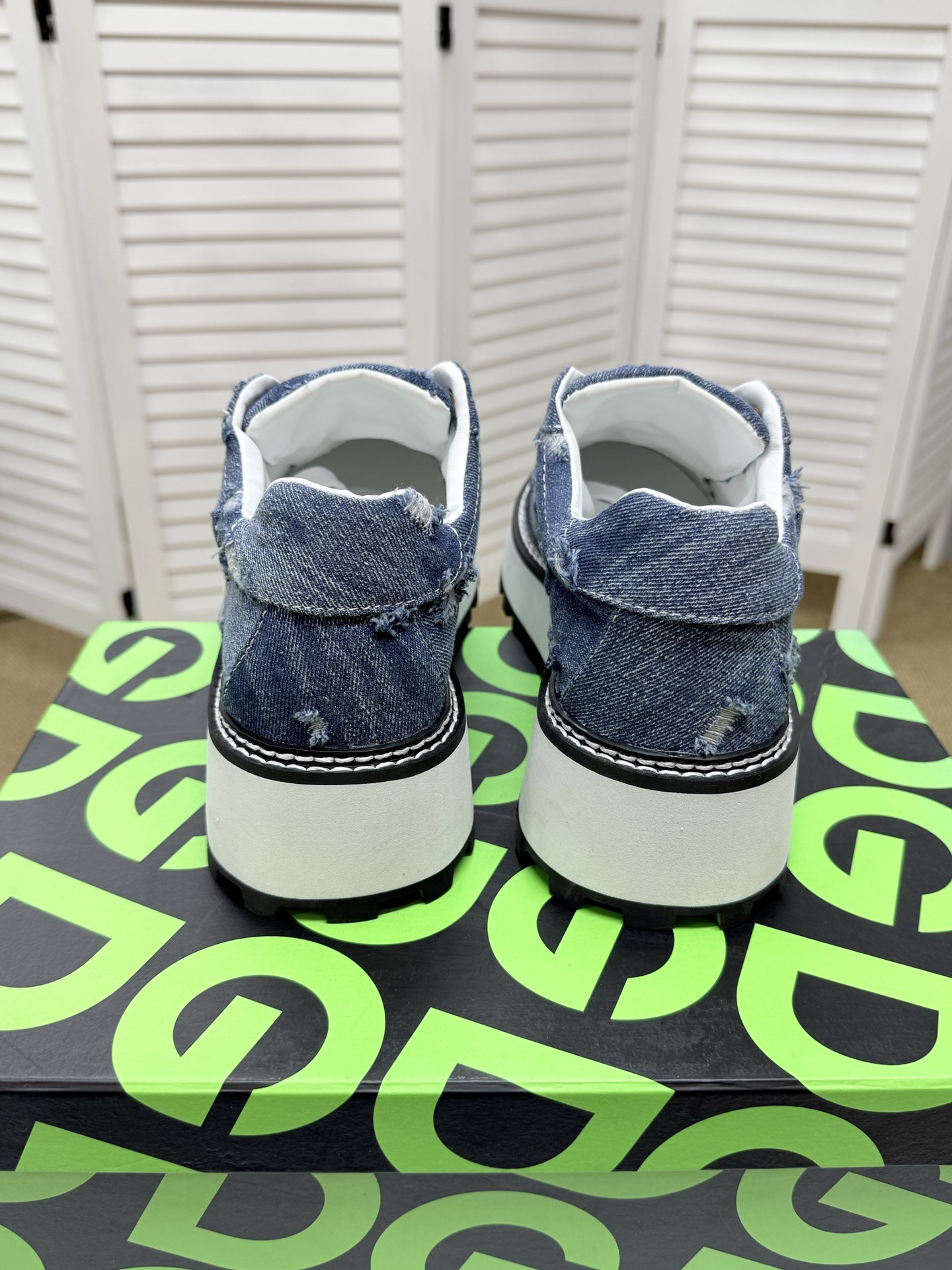 D&G Sneakers-89