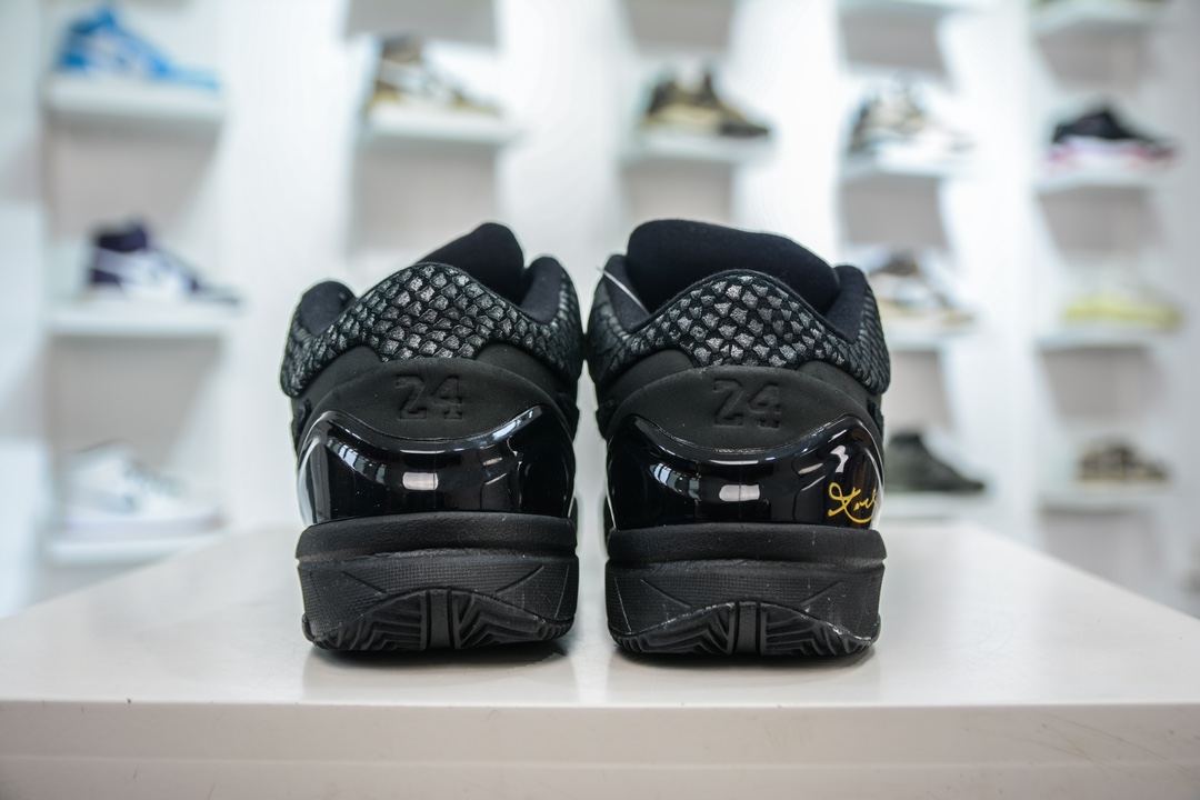 Nike Sneakers-336