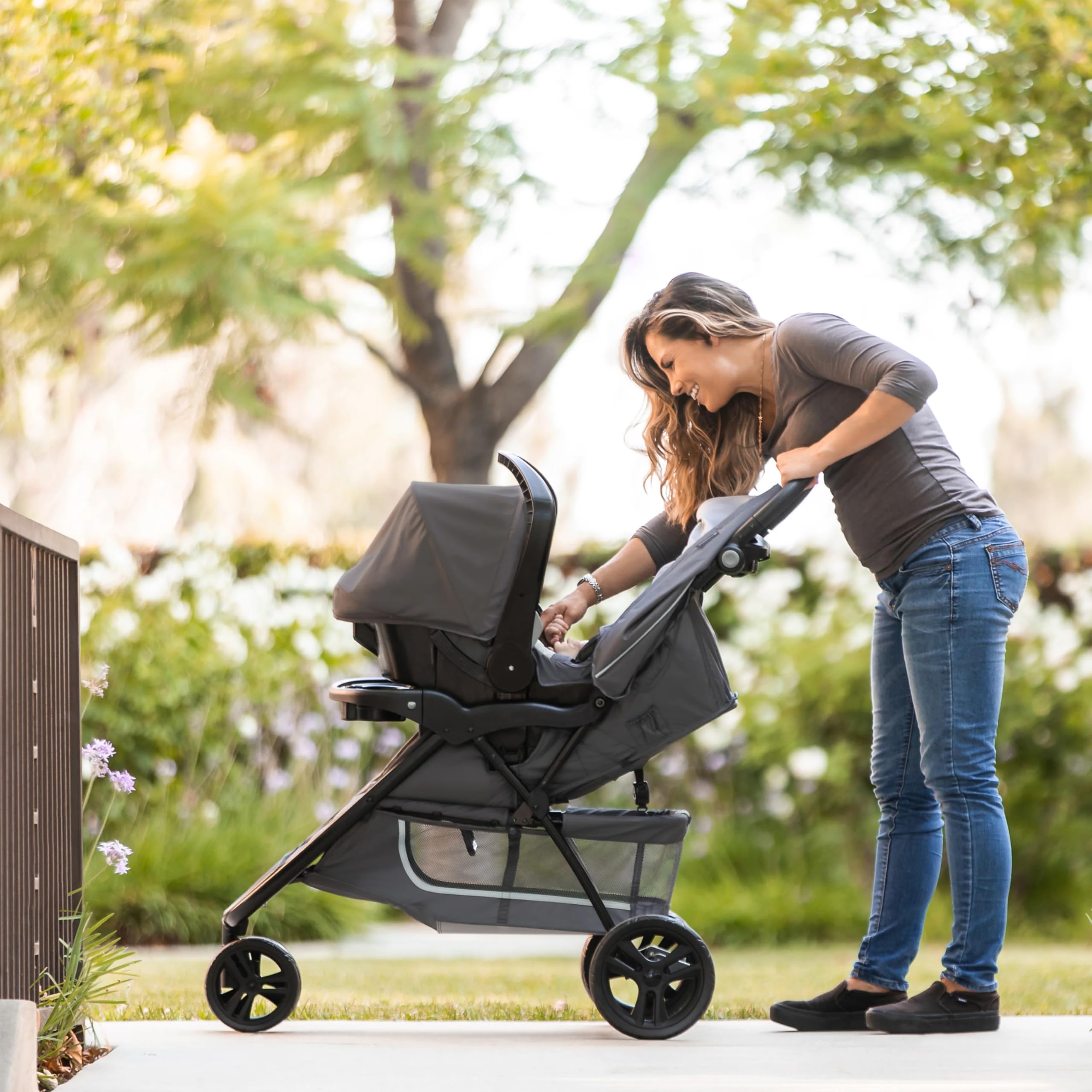 BABY TREND EZ Ride Travel System Stroller & EZ-Lift Car Seat