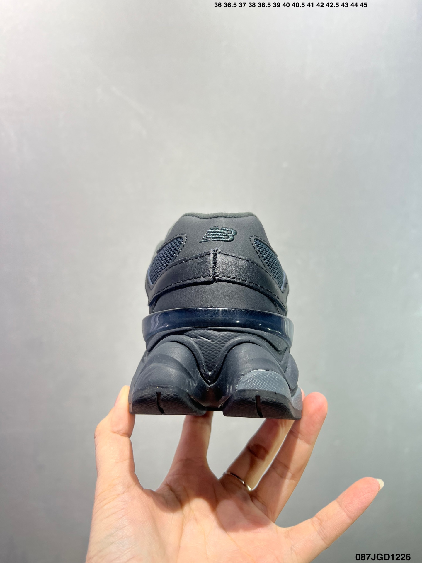 New Balance Sneakers-338