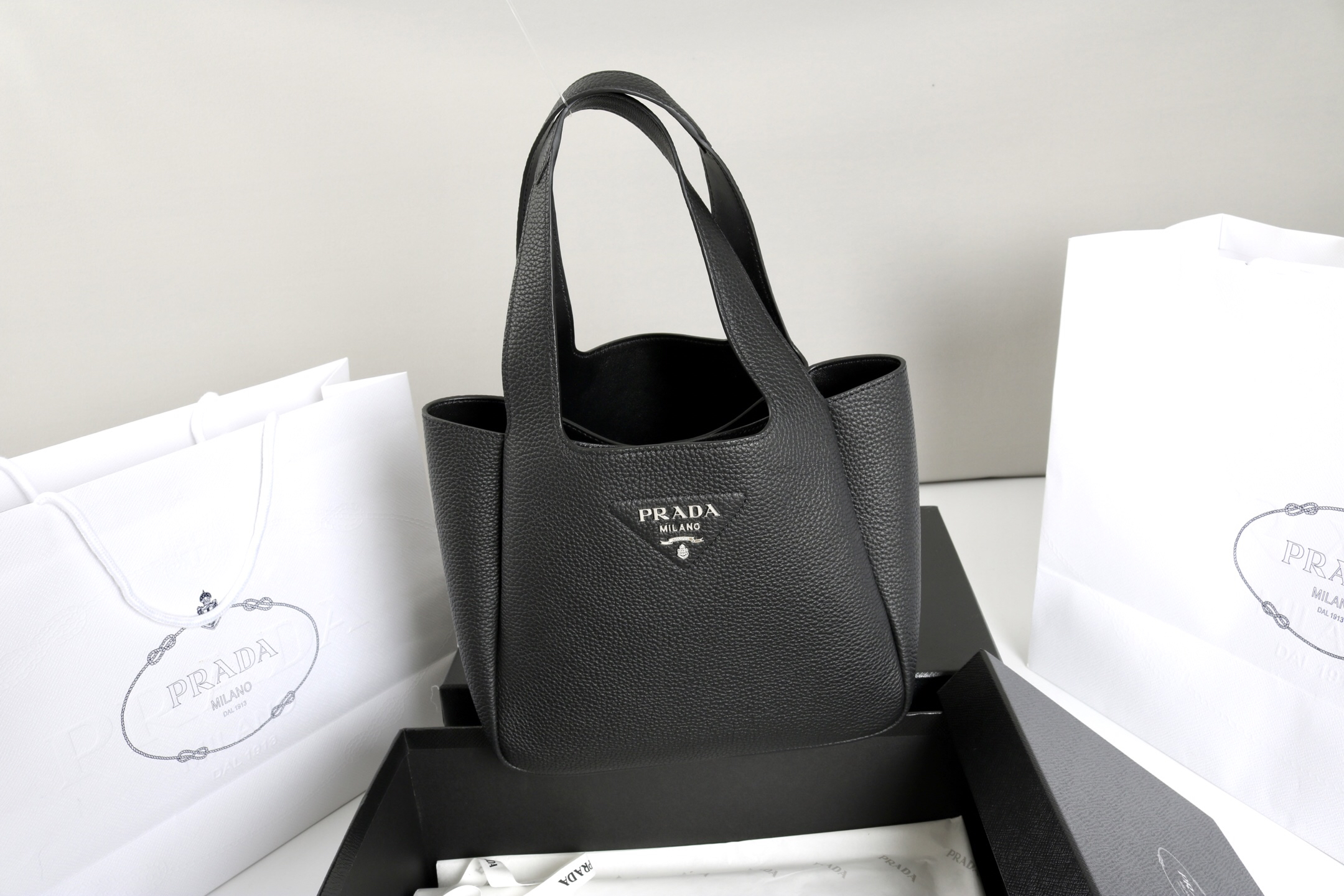 Prada Hot New Product-86