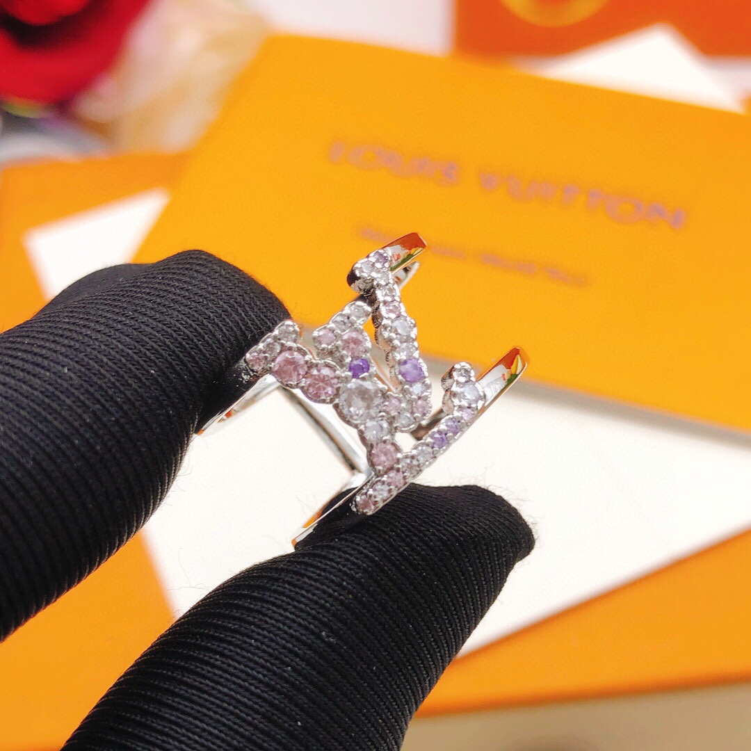 LV ring-27