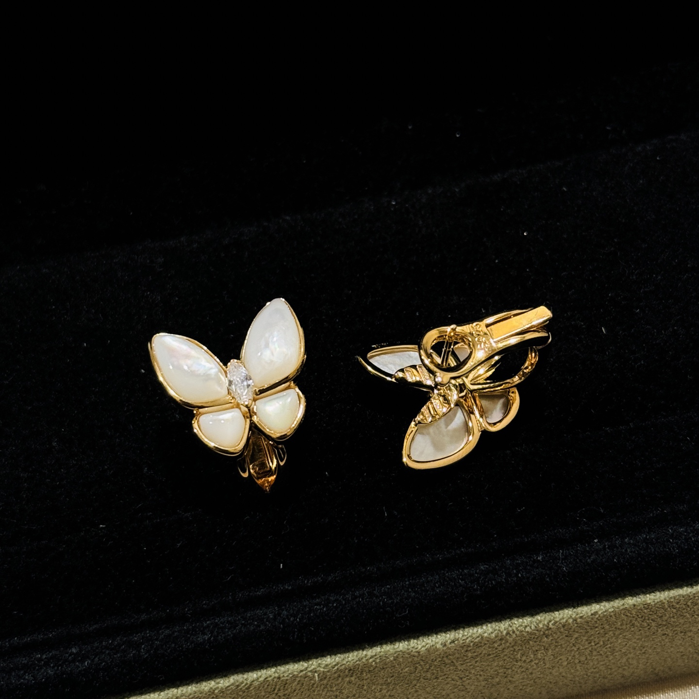 Van Cleef & Arpels earring-31