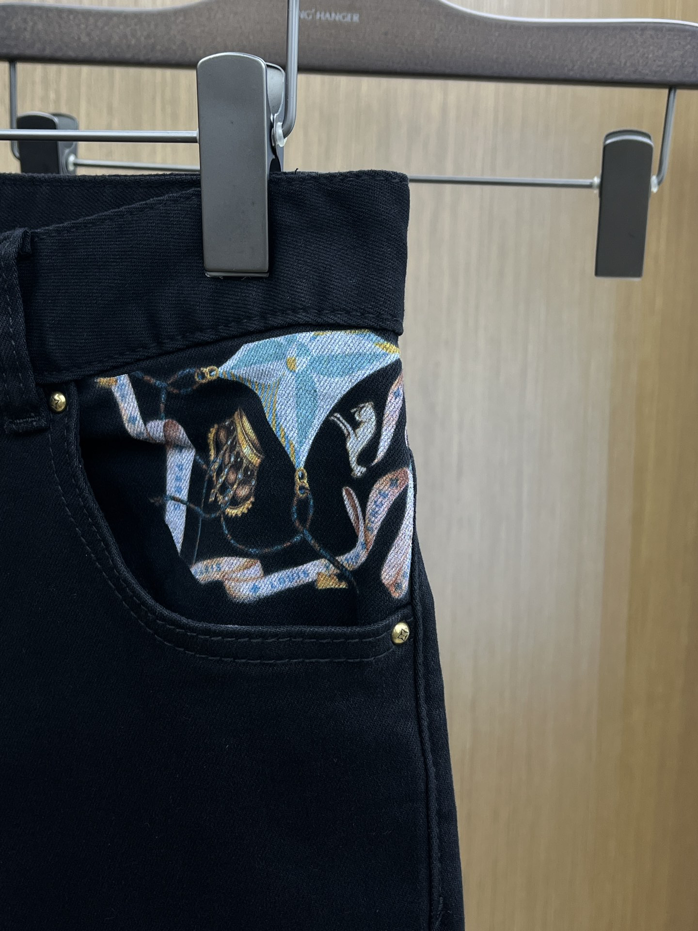 LV Clothing-20