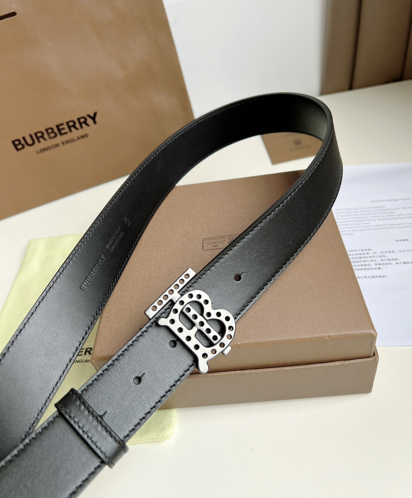 Burberry belt-120