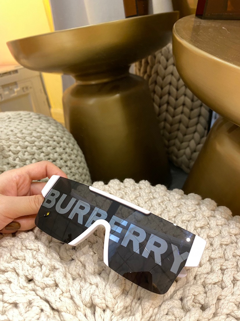 Burberry glasses-6