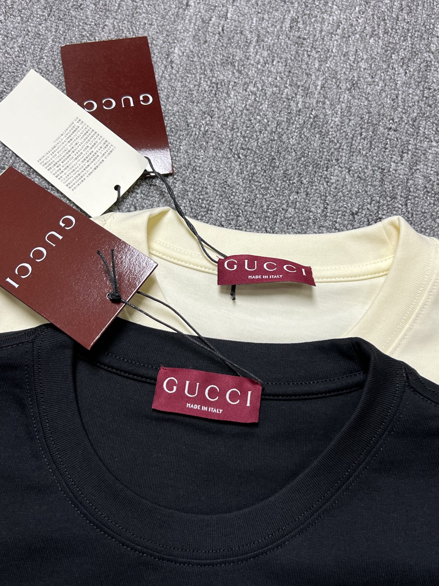 Gucci clothing-148