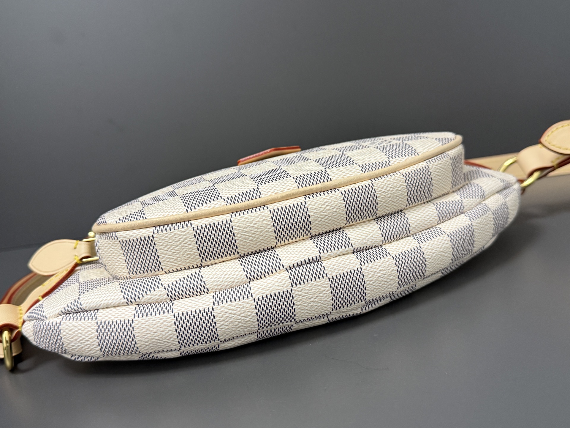 Louis Vuitton Hot New Product-48