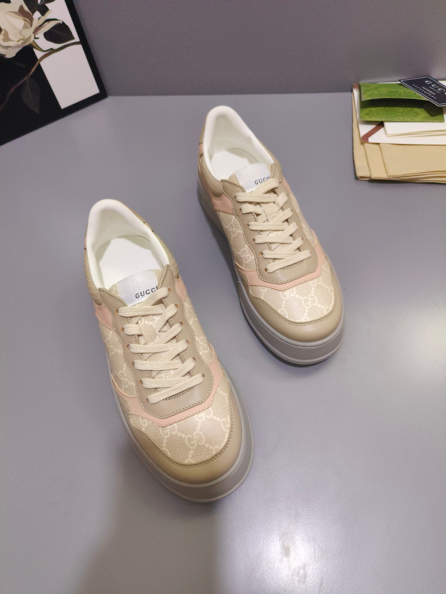 Gucci Sneakers-133