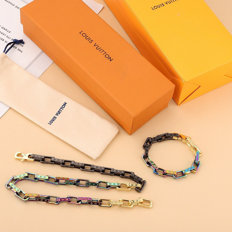 LV Bracelet-71