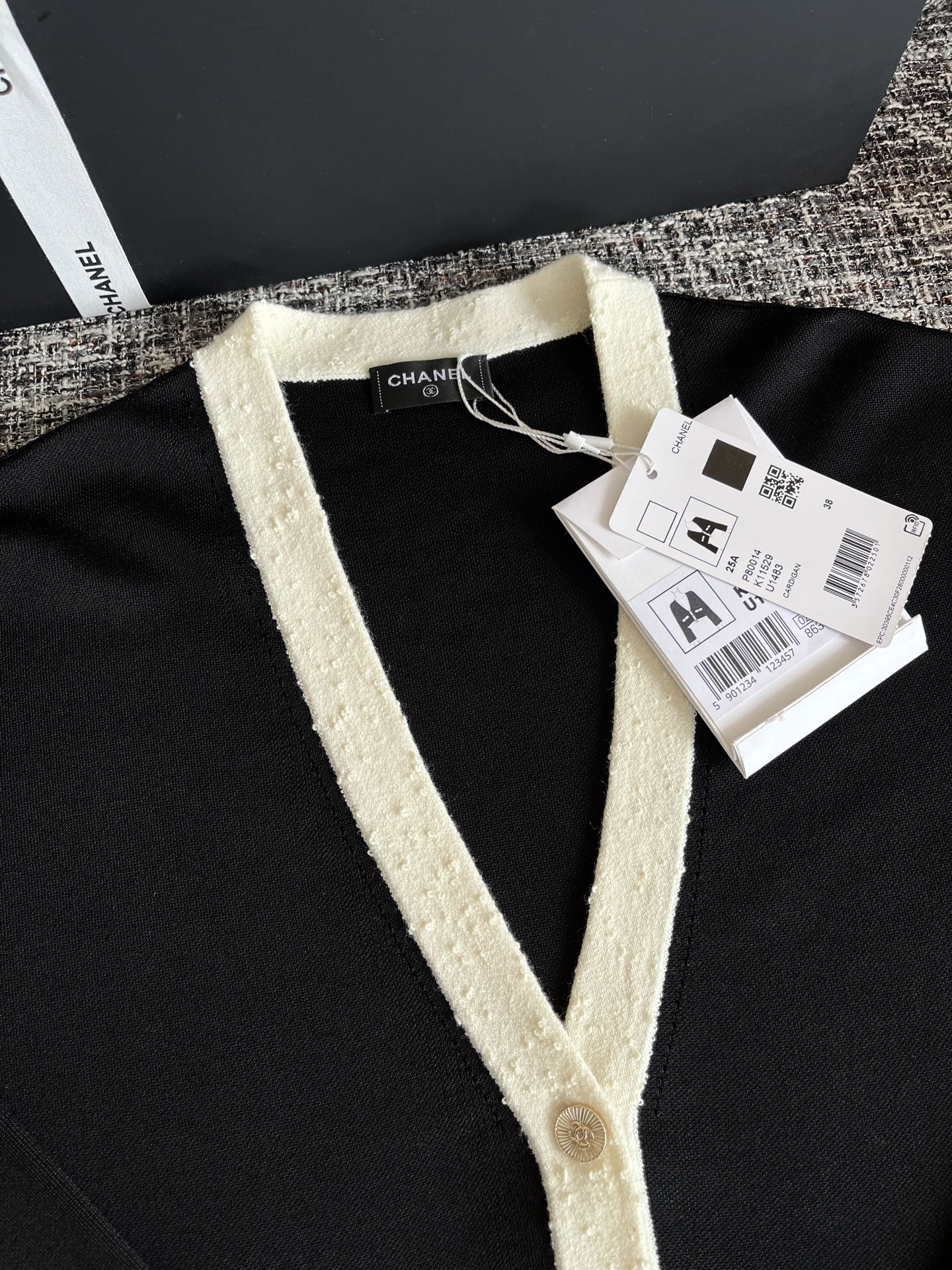 Chanel Clothing-54
