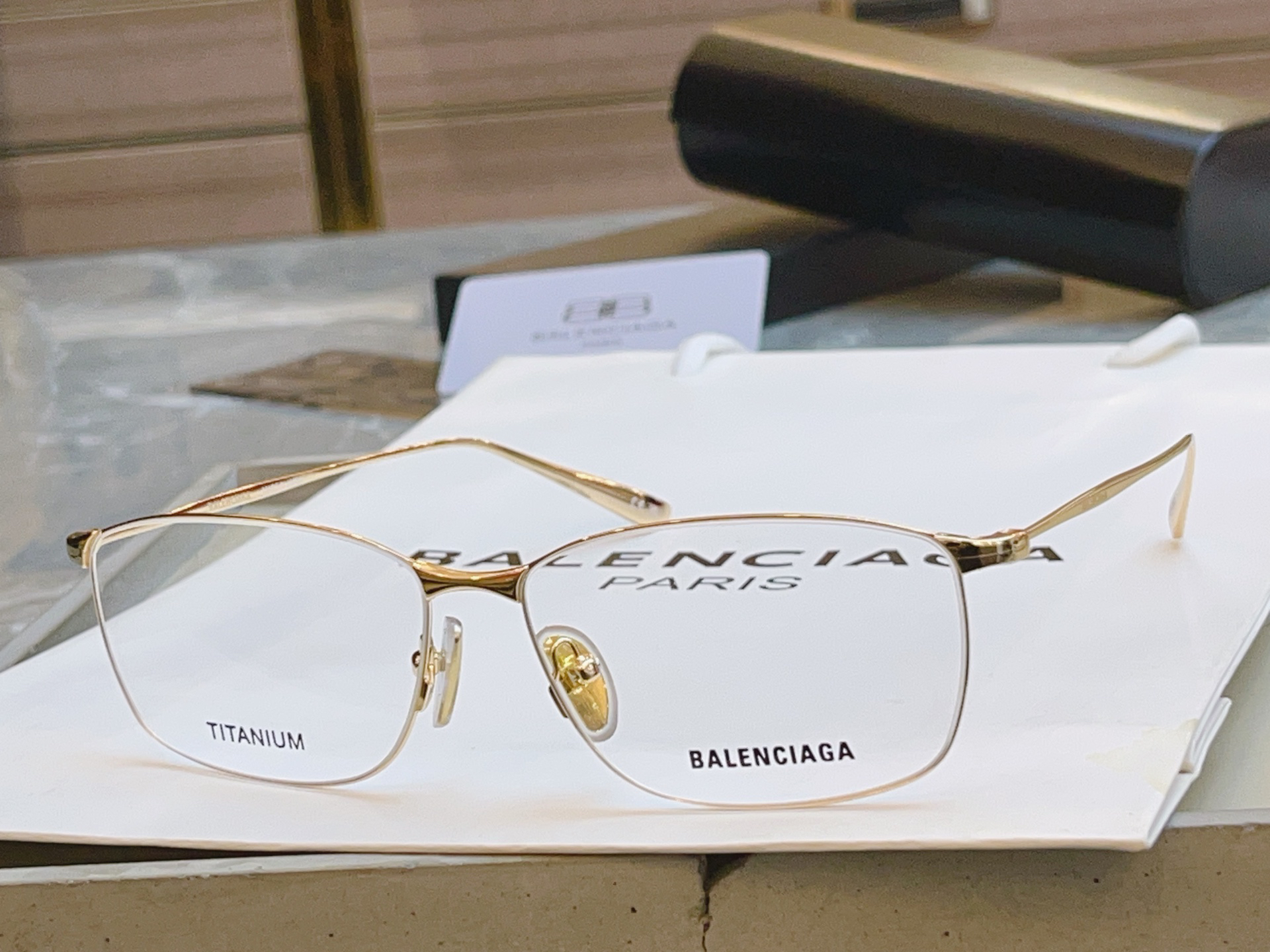 Balenciaga glasses-18
