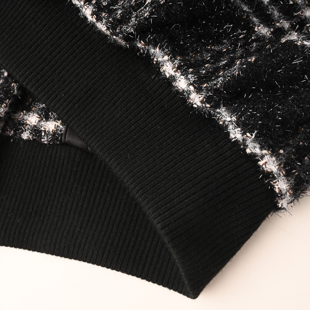 Chanel Clothing-168